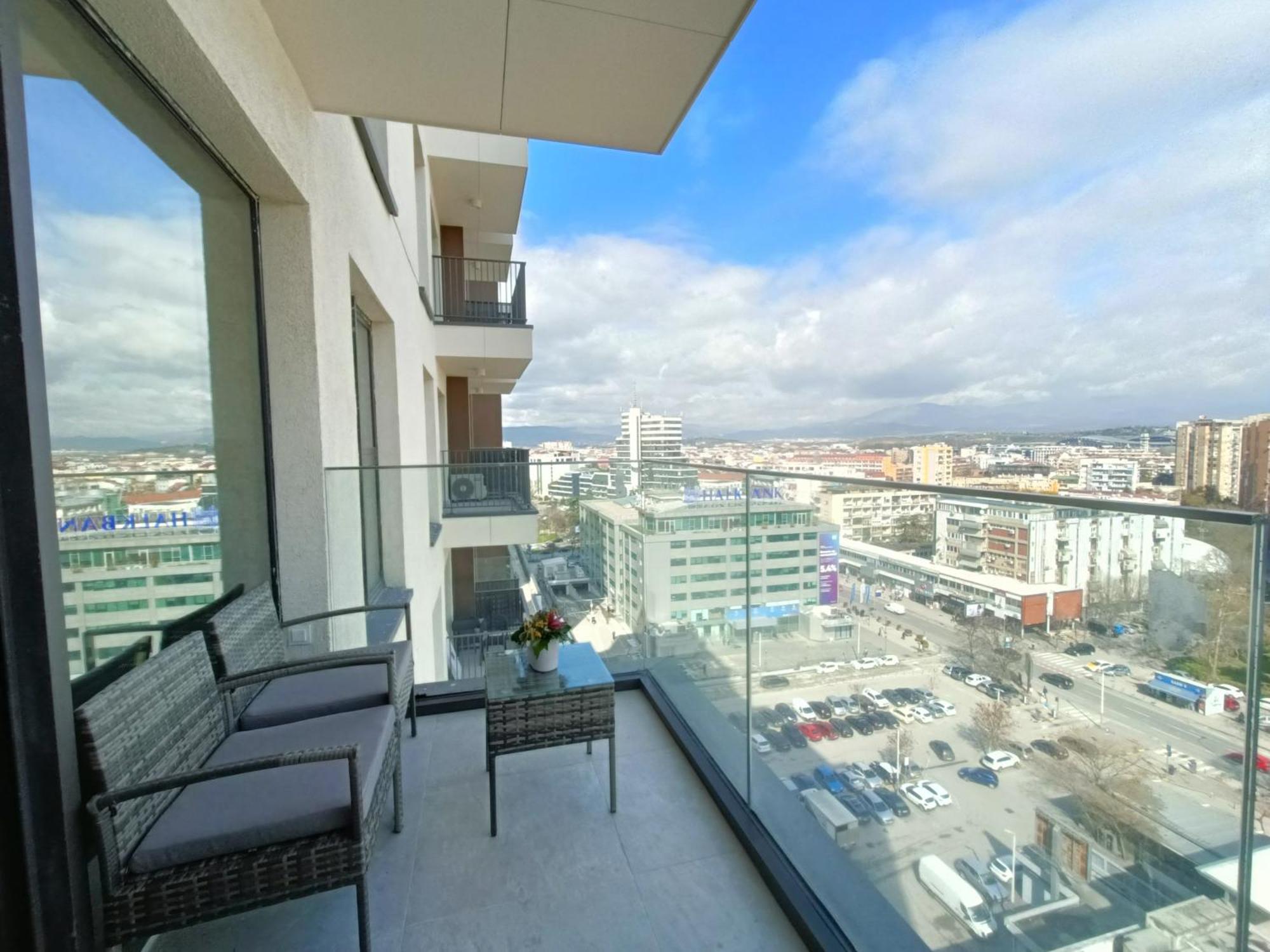 Diamond Residence - Urban View Apartment Skopje Extérieur photo